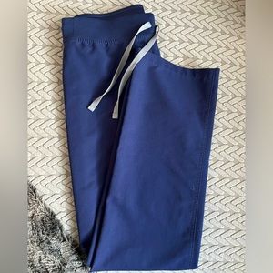 FIGS Size Small/Tall Livingston Scrub bottoms